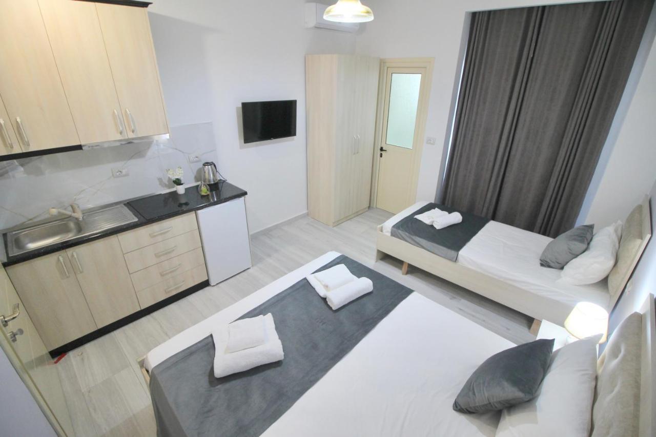 Vision 4 Ksamil Villa Apartments And Rooms Exterior foto