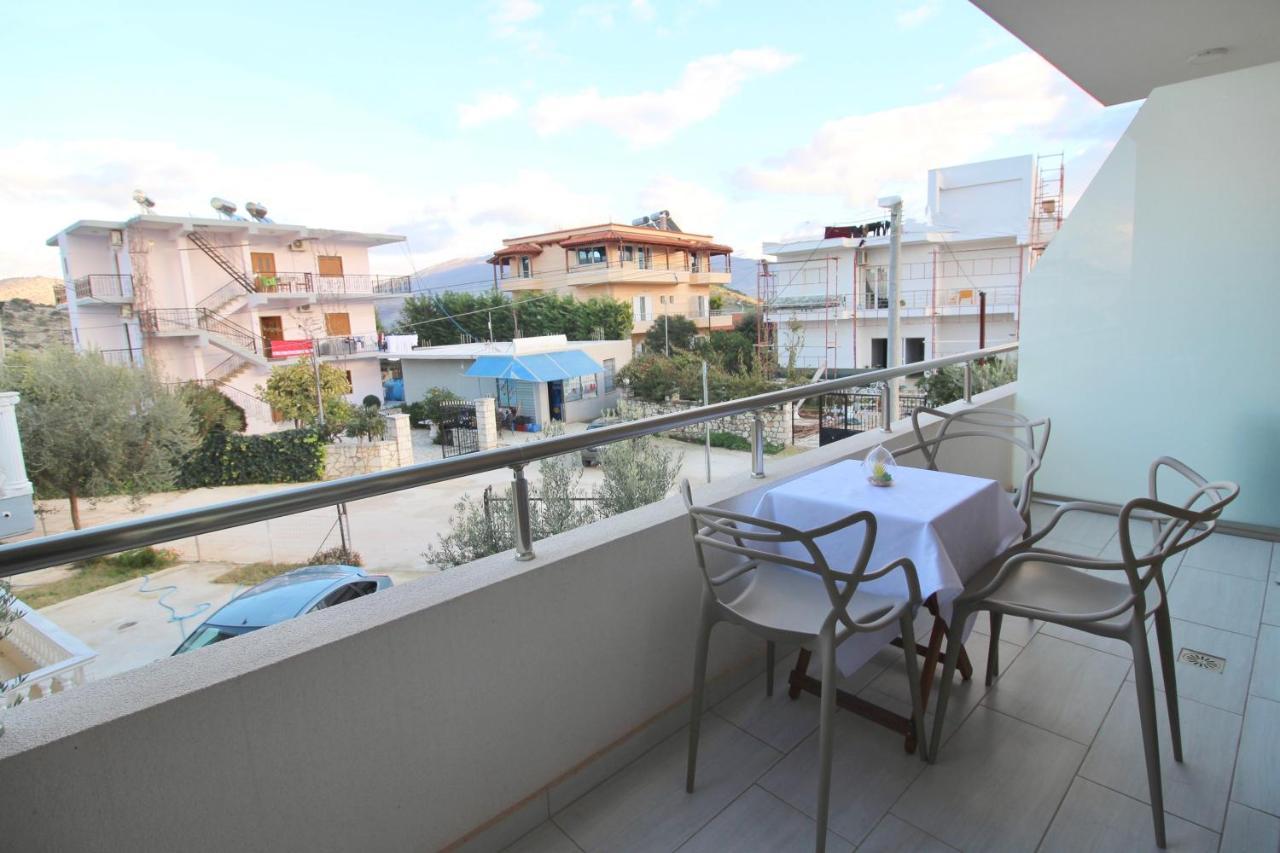 Vision 4 Ksamil Villa Apartments And Rooms Exterior foto